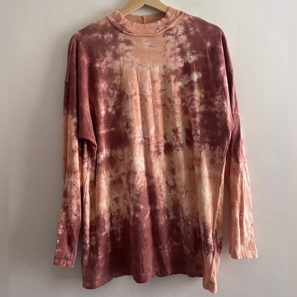 We The Free Tie Dye Tee Cabernet Combo, Oversized Long Sleeve Design, XS - Picture 10 of 16